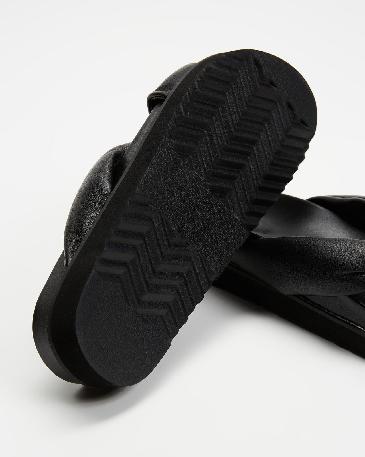 Aere Padded Knot Leather Slides - Size 38